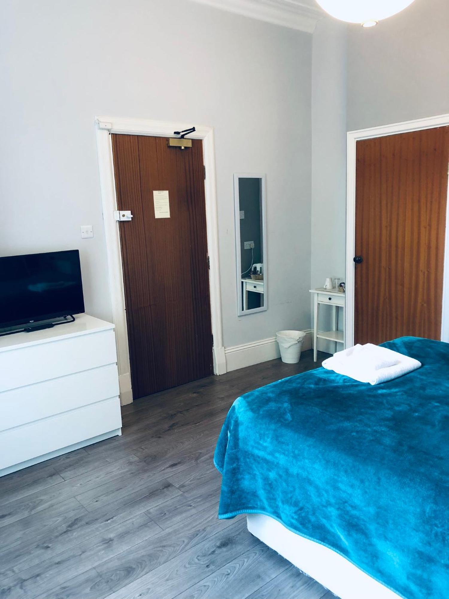 The Beechwood Bed & Breakfast Leeds  Dış mekan fotoğraf